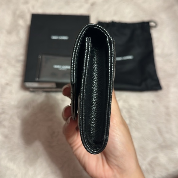 Authentic Saint Laurent Envelope Small YSL Flap Wallet in Grained Leather - Picture 4 of 9
